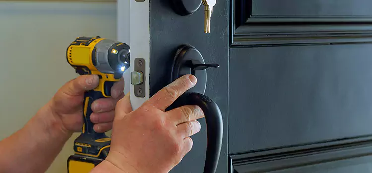 Locksmith Emergency Service St. Charles